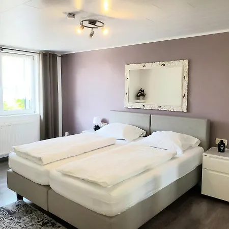 Lorea Apartment